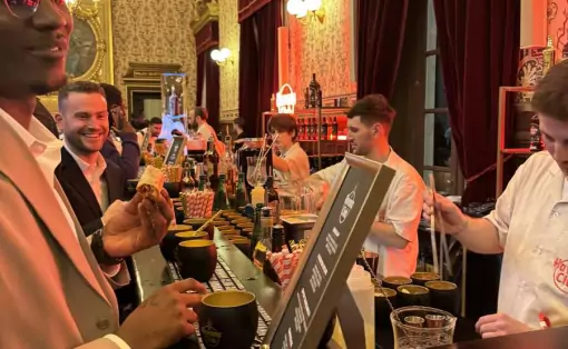 service-bar-ceremonie-les-flammes-2025