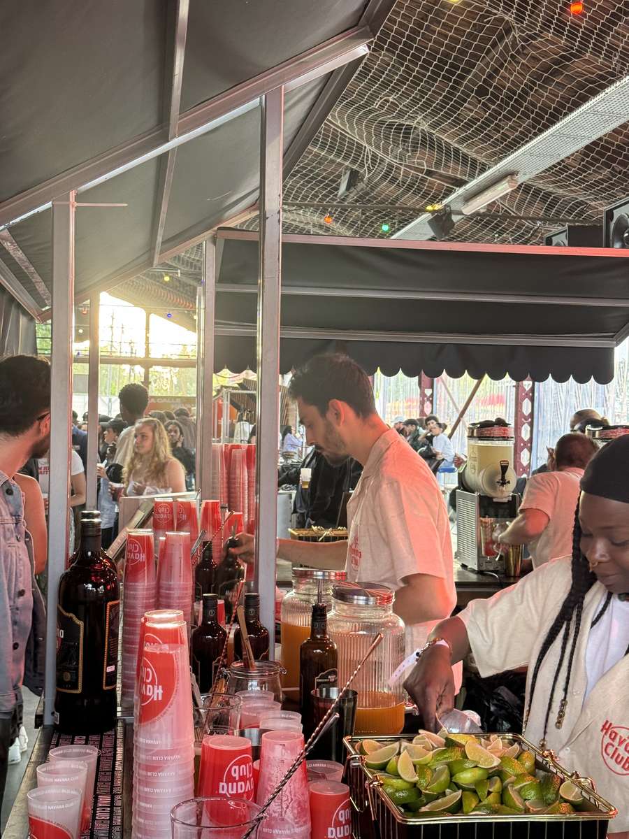 comptoir-interieur-festival-calle-havana